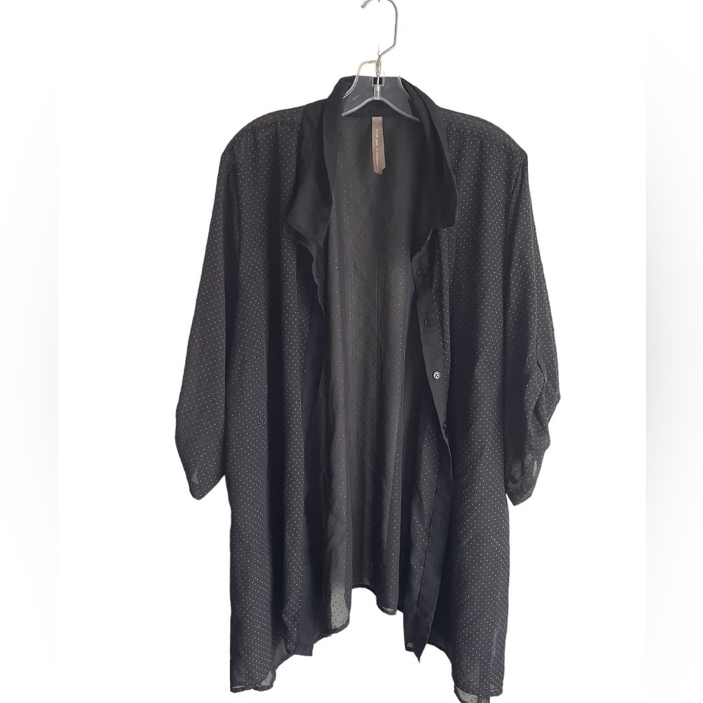 Pennington 3X blouse with polkadots black button up